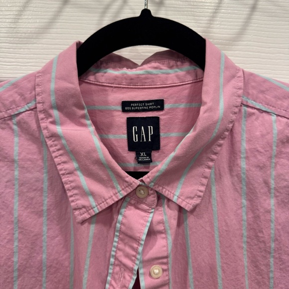 Gap Perfect Shirt in pink (XL) - Picture 2 of 3